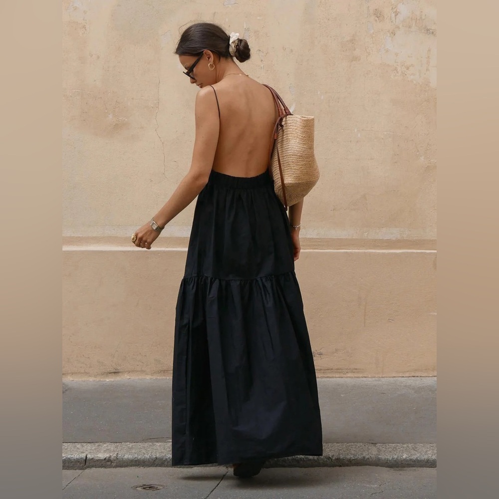 Commense Solid Black Backless Dress